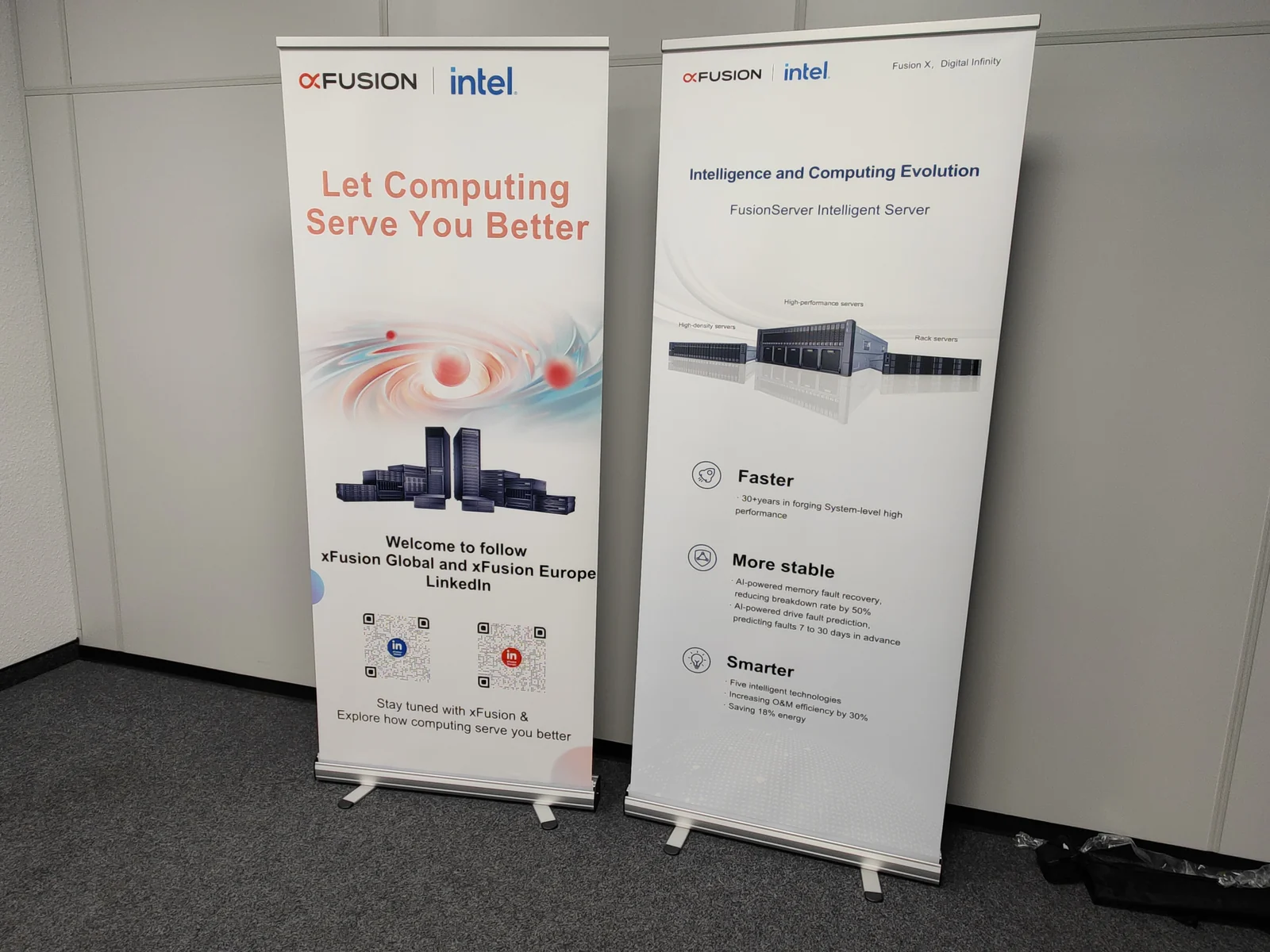 Due roll-up per una presentazione — Progetto cliente · XPrint
